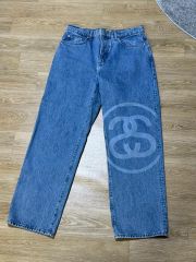STUSSY ストレートデニムパンツ インディゴ - メルカリ