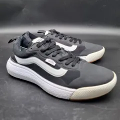 VANS ウルトラレンジ レディーススニーカー 23.5