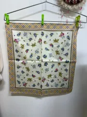 Burberrys輸入 バーバリー 綿100％ミニスカーフ兼 ハンカチ
