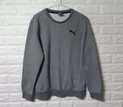 PUMA プーマ スウェットシャツ 出品