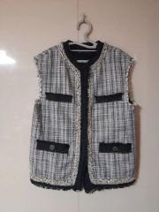 20106✨️美品✨デイジーリンフォクシー ツイードベスト 銀ボタン 40 L 20106✨️美品✨デイジーリンフォクシー ツイードベスト 銀ボタン 40 L