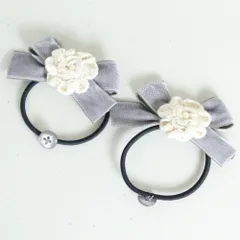 【美品】ピンクハウス★リボンとお花の可愛いヘアゴム　2個セット　白・グレー系　＊k3156