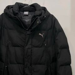 美品 プーマ ダウンジャケット 光沢 M ブラック フード puma - メルカリ