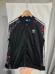 adidas 花柄ジャージセット - メルカリ