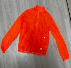 正規品 DESCENTE ウィンドブレーカー アウター (s)のサムネイル