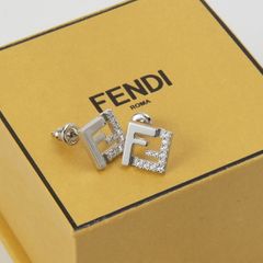 ⭐FENDI⭐美品 希少 フェンディ 鍵モチーフ 片耳ピアス 佐久間大介