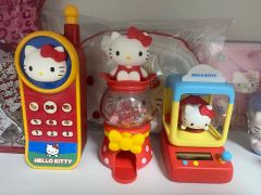 キティ】 希少 非売品 売上達成 ストラップ ミミィ きのこ 2010 双子