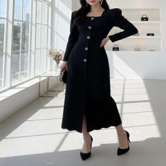 Maison Nua Vネックフロントボタンリブニットワンピース - メルカリ