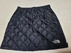 THE NORTH FACE ザノースフェイス グースダウン ダウン スカート サイズ64 ポール1220のサムネイル