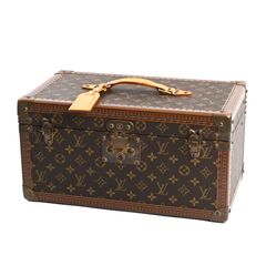 Louis Vuitton ケーキ箱 モノグラム帽子ケース - メルカリ