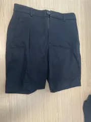 COS コットン ハーフパンツのサムネイル