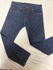 LEVI'S ストレートデニム w34 L32☆z - メルカリ