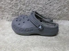 200 クロックス サンダル スリッパ 防寒靴 中古 靴