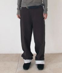 COYSEIO コイセイオ フローフォールド加工 カーキ色 パンツ - メルカリ