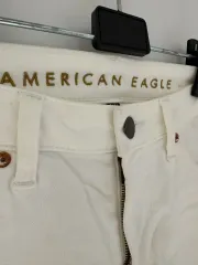 American Eagle 白 デニム ダメージ ズボン (新品)