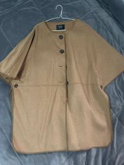CARVEN ベージュ ケープコートポンチョ CARVEN ベージュ ケープコートポンチョ - メルカリ