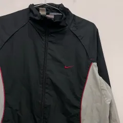 ナイキ オールドスクール クライマフィット バイカラー ラグラン ウィンドブレーカー