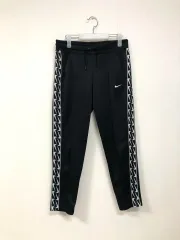 ナイキ レディース スウッシュ テープド トラックパンツ トレーニングパンツ _ ブラック