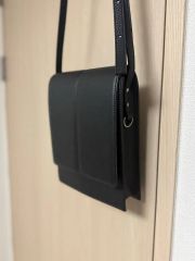 り*じ様 【極美品】CTHY アノネイ最高級レザー クラッチ & ショルダーバッ 極美品】CTHY アノネイ最高級レザー クラッチ & ショルダーバッグ