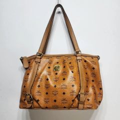 MCM ロゴプリント ブラウン トートバッグ2 way 可能 MCM ロゴプリント ブラウン トートバッグ2 way 可能 - メルカリ