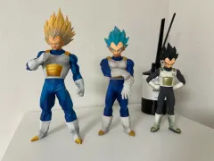 ドラゴンボール - ベジータ 3種 構成 フィギュア 出品