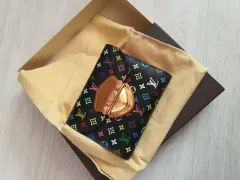 Louis Vuitton マルチ 二つ折り財布