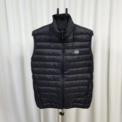 hugo boss 防水パデッドジレ パネル - メルカリ