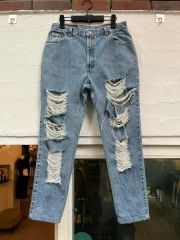Levi's別注 XL STRAIGHTダメージデニム W24 L29 - メルカリ