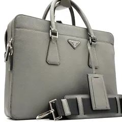 PRADA プラダ サフィアーノレザー ブリーフケース ビジネスバッグ 三角ロゴ プレート 白タグ 手持ち 斜め掛け 仕事 通勤 レザー グレー A4対応 2WAY ショルダー 鞄 メンズ 男性 社会人 ギフト プレゼント 誕生日
