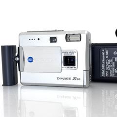 MINOLTA DiMAGE X20 オールドコンデジ デジカメ 単3電池駆動 - メルカリ