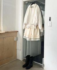 エターナリーブレイズ エイココンドウ 幾何学模様 フリル付き ロング 