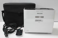 Canon WUX450 プロジェクター本体 - メルカリ