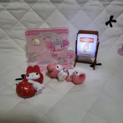 マイメロディ アクリルスタンド & フィギュア セット