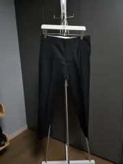 アミアミ ウール パンツ ブラック 新品のサムネイル