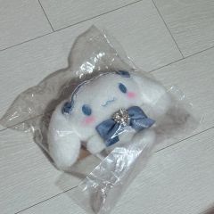 希少レア　2011年製 シナモロール ボールチェーン付き　ミラーリボン 希少レア 2011年製 シナモロール ボールチェーン付き ミラーリボン