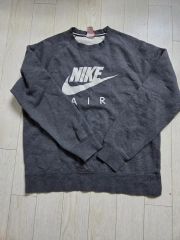 断捨離実行中 Nike JUST DO IT. グレー トレーナー L - メルカリ
