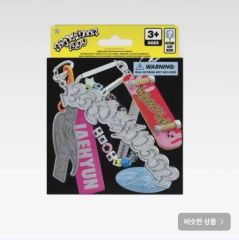 新品・未開封】 ONE OK ROCK ステッカー 2009 【激レア】 - メルカリ