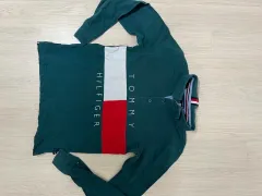 Tommy Hilfiger トミーヒルフィガー キッズ カラーTシャツ 152(12) サイズ