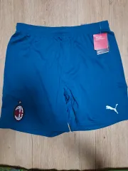 PUMA ACミラン ハーフパンツ
