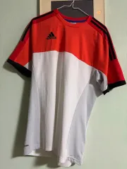 アディダス 半袖Tシャツ