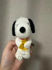 送料無料) SNOOPY ファー 毛糸 ニット ぬいぐるみ キーホルダー リング