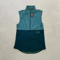 UNDER ARMOUR アンダーアーマー レディース 秋冬 ウィンドブレーカー ベスト M 新品