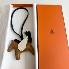 HERMES シルキーシティ33 ブリッド・ドゥ・ガラ・ファントム・ア・ポワ