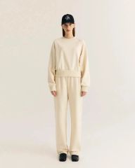 【完売品】新品　junjun QUWIL スウェット　パンツ　セット　ベージュ 完売品】新品 junjun QUWIL スウェット パンツ セット ベージュ - メルカリ