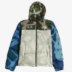 (新品 XL) THE NORTH FACE ザノースフェイス × KAWS カウズ 1996 Nuptse(ヌプシ) ダウン ジャケット
