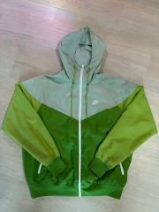 新品 NIKE ナイキ ナイロンジャケット グリーン 渋谷龍太 着用モデル