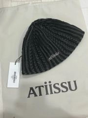 入手困難ATiiSSUアティッシュ TWICE モモさん着用 - メルカリ