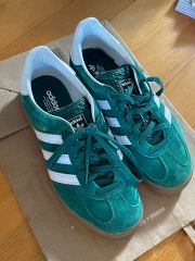 adidas リヴァプール ガゼル - メルカリ
