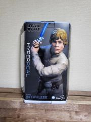 新品】スターウォーズ 1/6スケールソフビキット ルーク・スカイ