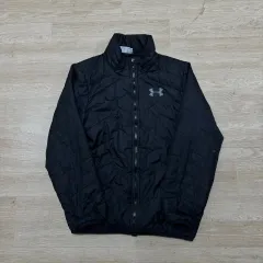 UNDER ARMOUR アンダーアーマー キッズ 刺繍 ロゴ 軽量 ダウン M/95